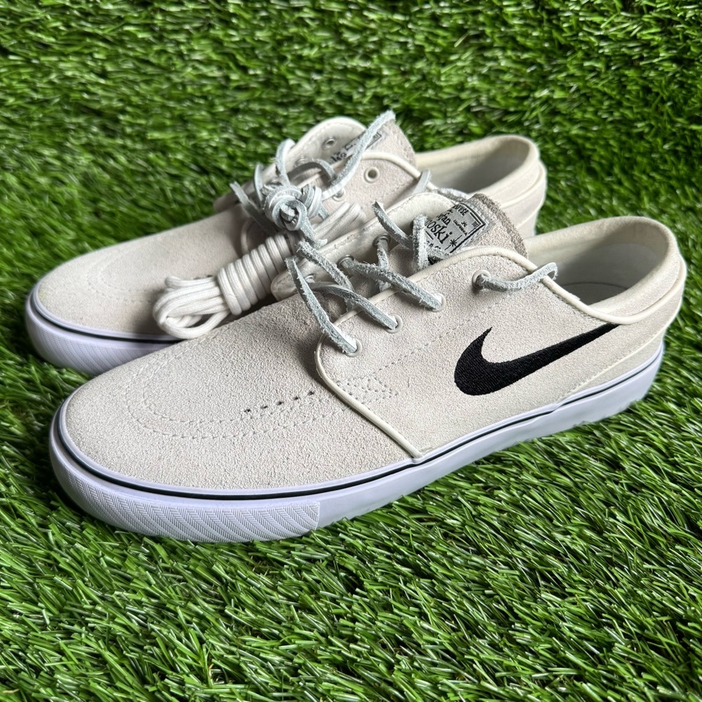 Size 6.5 - Nike SB Zoom Janoski OG+ Summit Beige White Black Skate Shoes New
